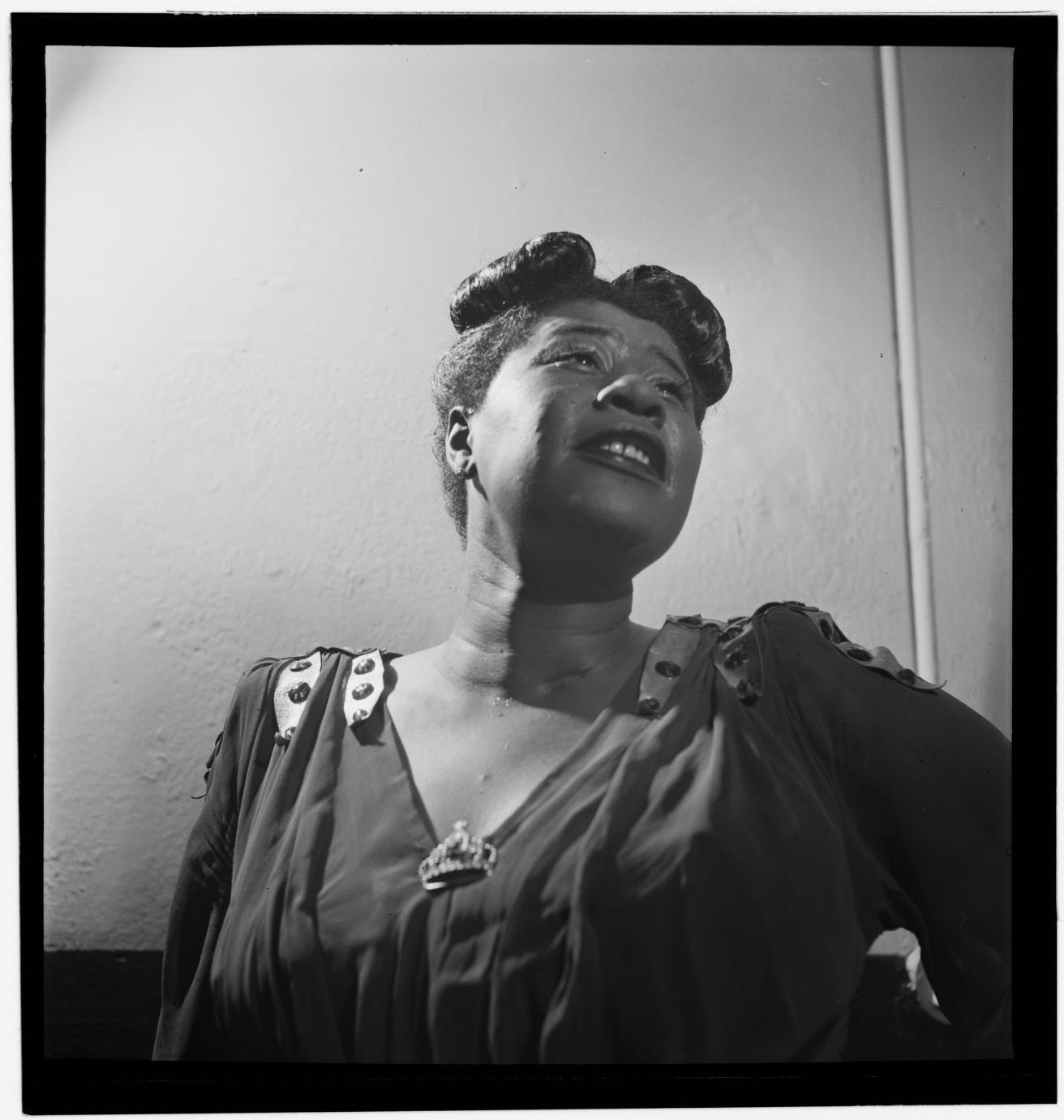 Ella Fitzgerald singing, New York, 1946